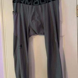 Under Armour Men's Black and Gray Boxer Briefs